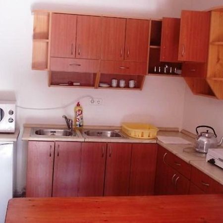 Petra Apartmanok Velem Exteriör bild