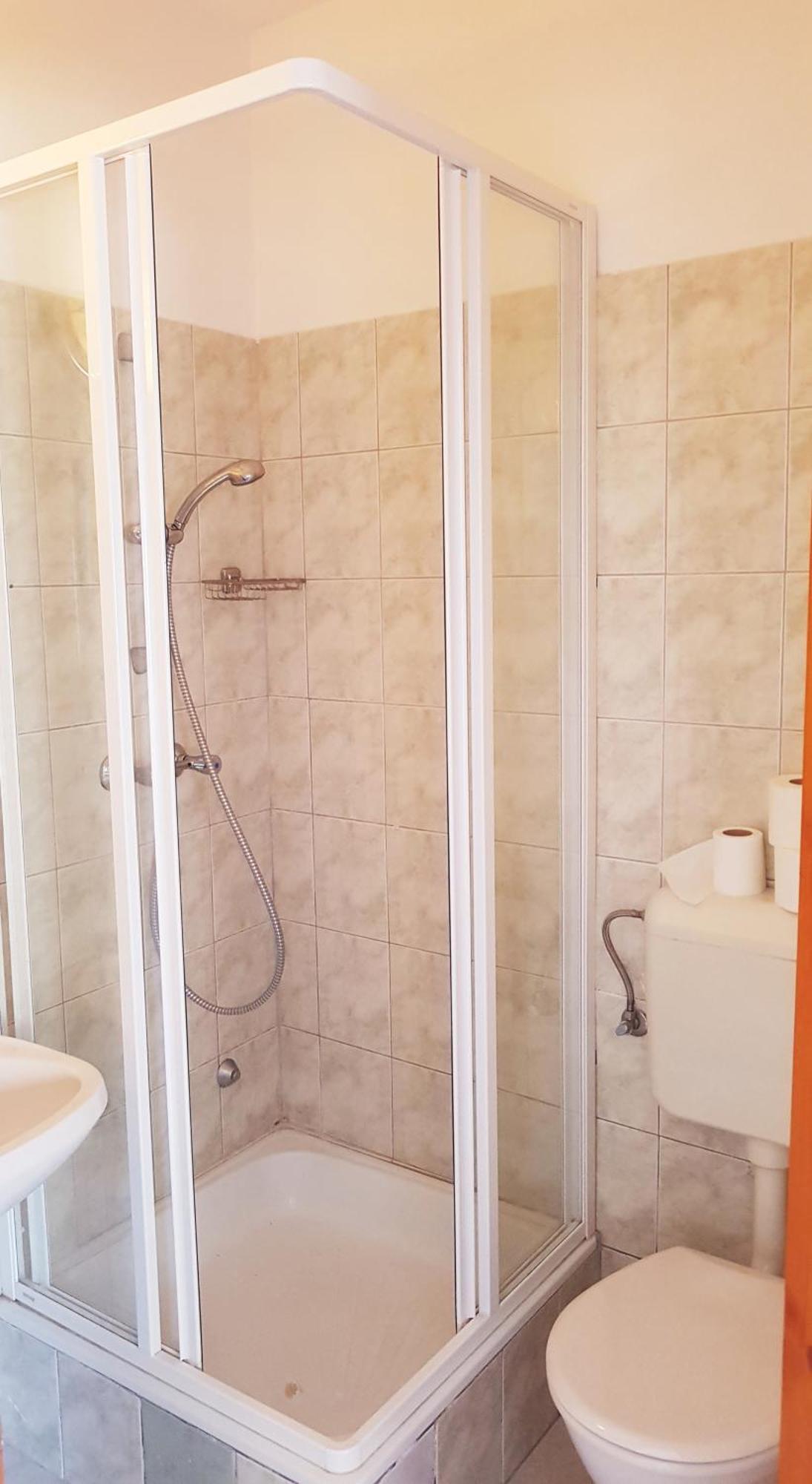Petra Apartmanok Velem Exteriör bild